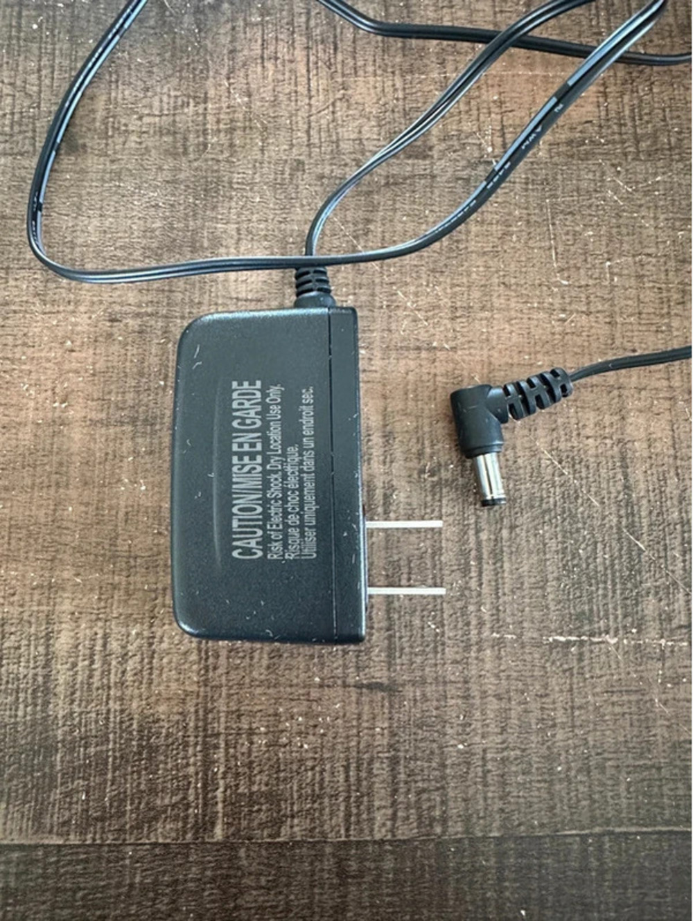 TEKA 24V 0.5A Power Adapter Charger with Right Angle Plug